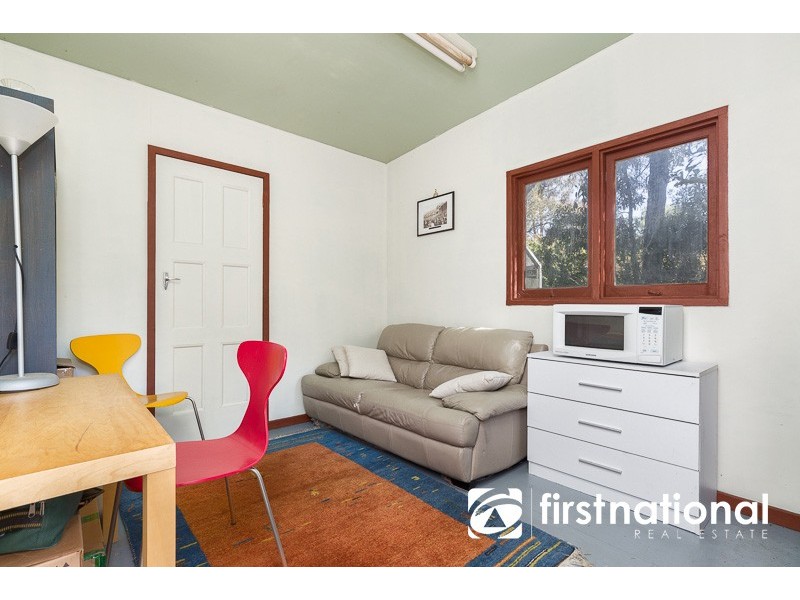 1 Charman Avenue, Emerald VIC 3782