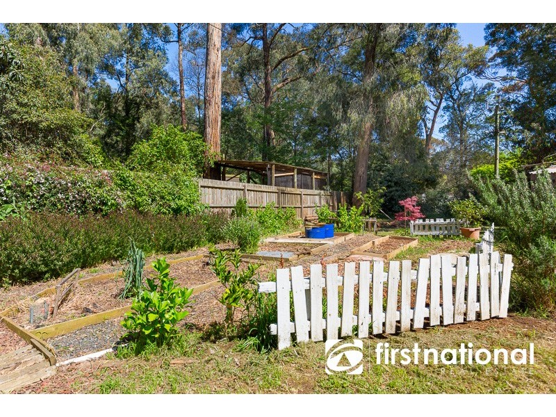 1 Charman Avenue, Emerald VIC 3782