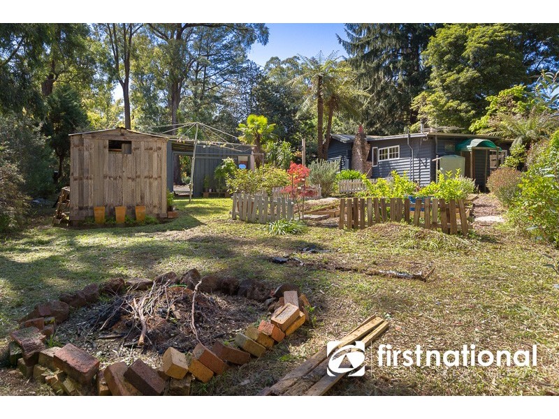 1 Charman Avenue, Emerald VIC 3782