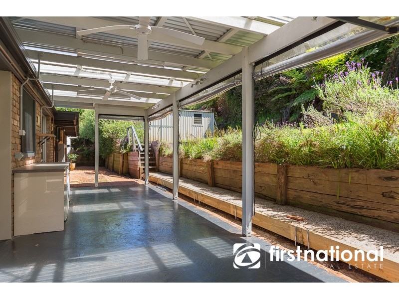 15 Emerald Lake Road, Emerald VIC 3782