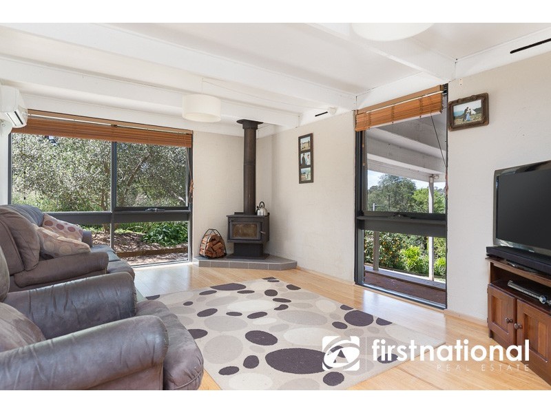 15 Emerald Lake Road, Emerald VIC 3782