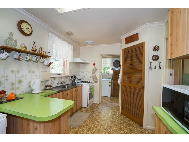 4 Gums Avenue, Belgrave VIC 3160