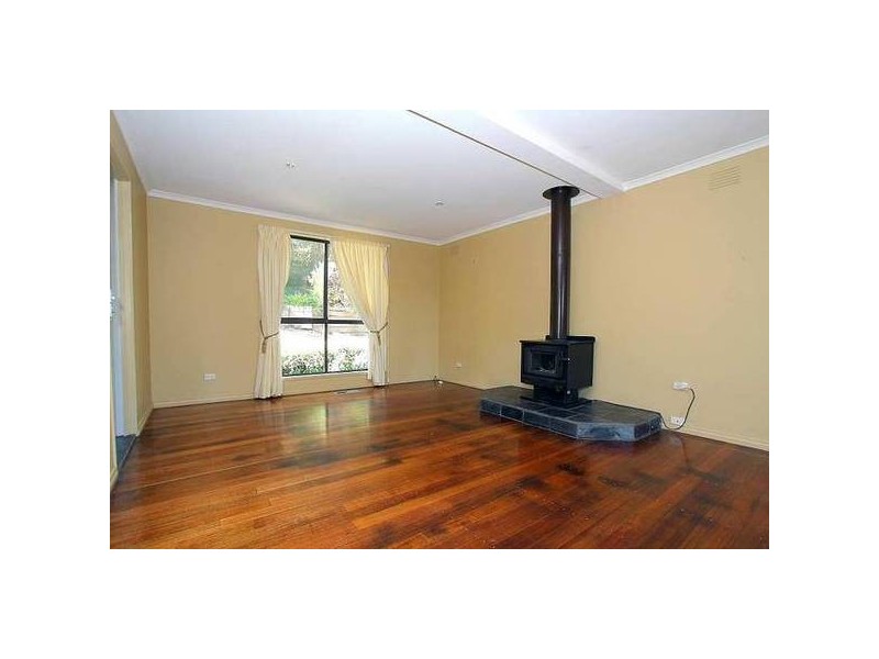 5 Colombo Road, Belgrave VIC 3160