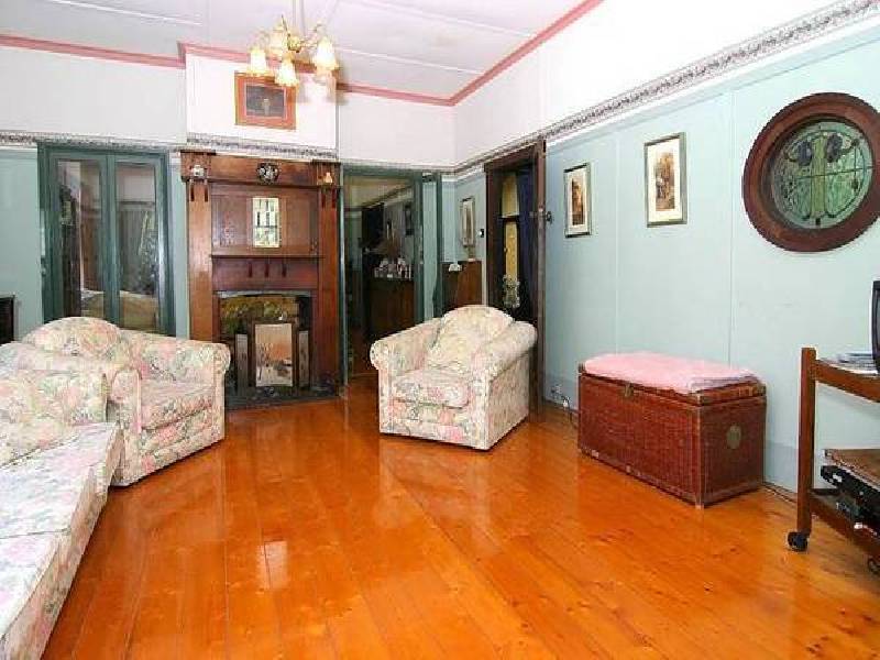 11 Belgrave Hallam Road, Belgrave VIC 3160