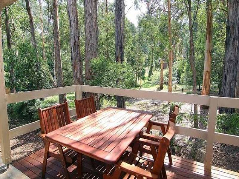 54 Glenfern Avenue, Upwey VIC 3158