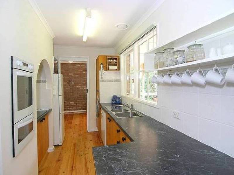 54 Glenfern Avenue, Upwey VIC 3158