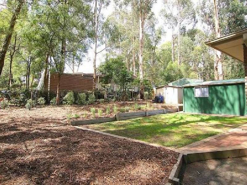 54 Glenfern Avenue, Upwey VIC 3158