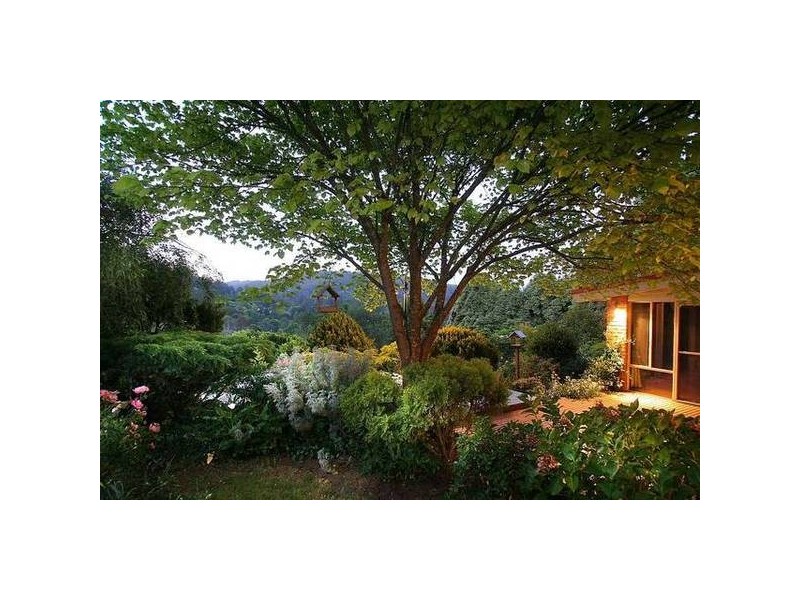 92 Kallista Emerald Road, The Patch VIC 3792