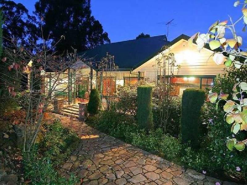 35 Olinda Creek Road, Kalorama VIC 3766