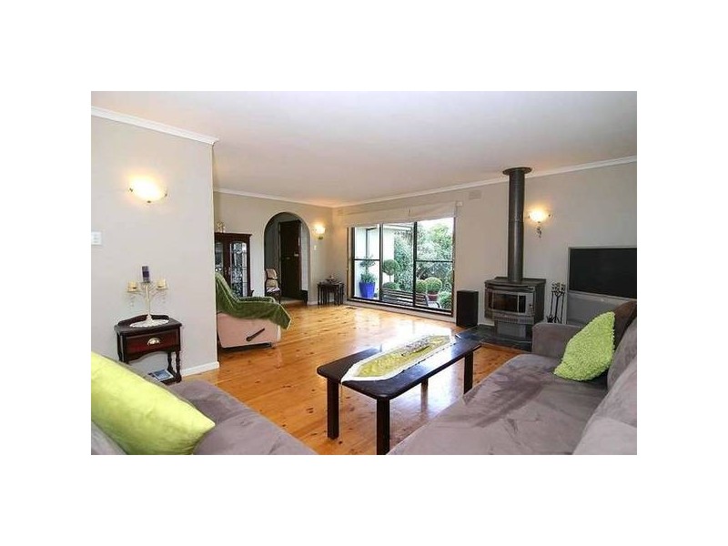 Deviation Road, Belgrave South VIC 3160