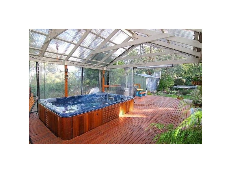 Deviation Road, Belgrave South VIC 3160