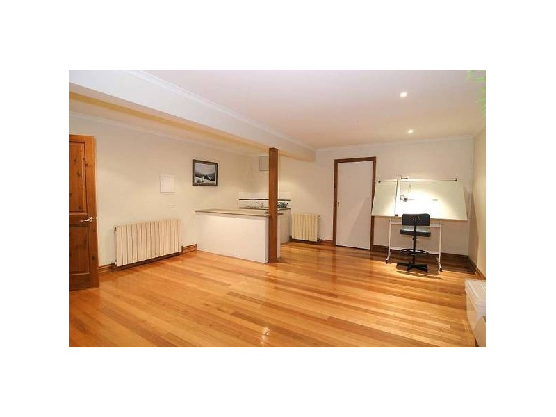 25 Heroes Avenue, Emerald VIC 3782