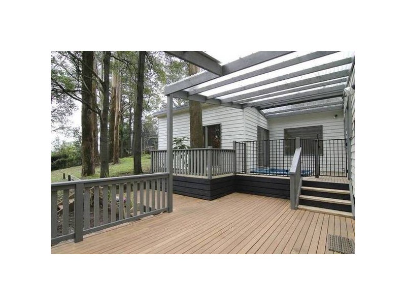 5 Jacksons Hill Road, Menzies Creek VIC 3159