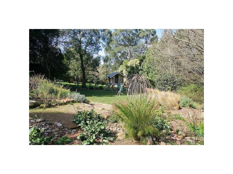 11 Birds Road, Ferny Creek VIC 3786