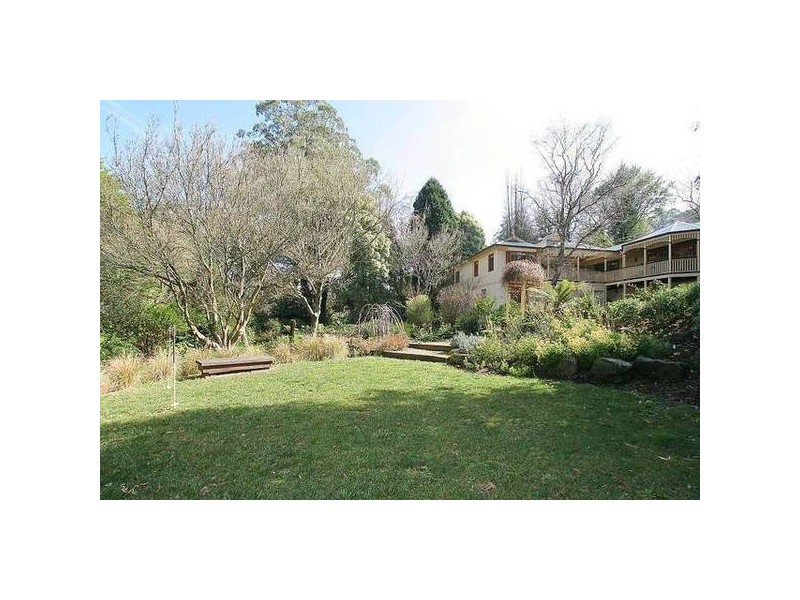 11 Birds Road, Ferny Creek VIC 3786