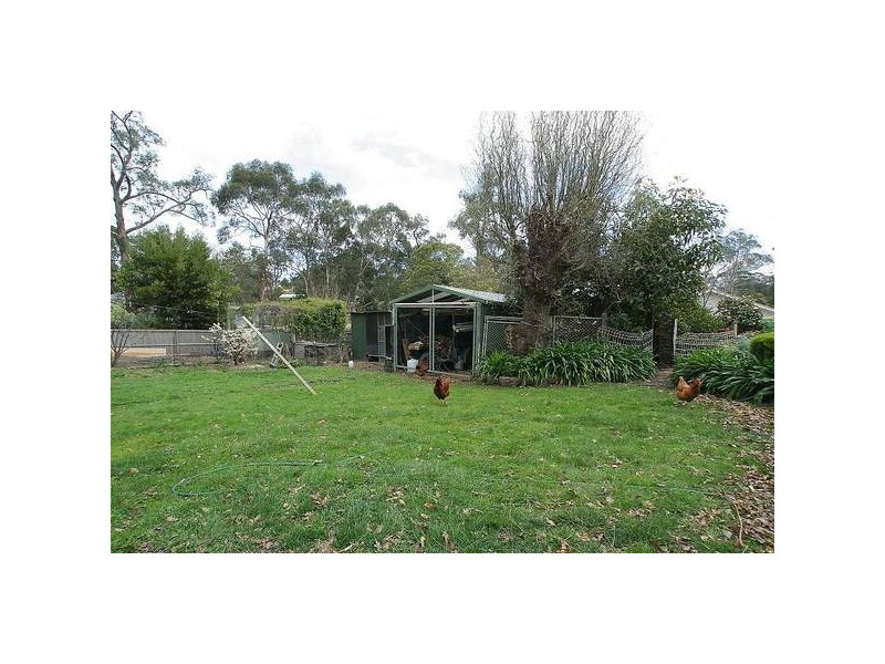 2 Alec Street, Tecoma VIC 3160