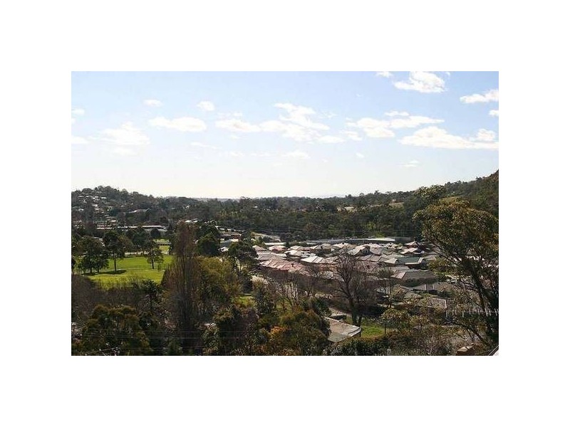 13 Finmere Crescent, Upper Ferntree Gully VIC 3156