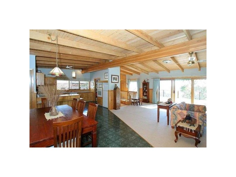 7 Irene Avenue, Upper Ferntree Gully VIC 3156