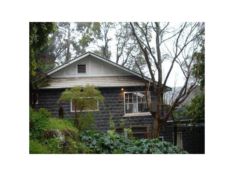 27 Monbulk Road (access Via Tekoi Avenue), Belgrave VIC 3160