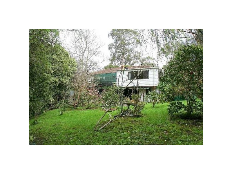 3 Pioneer Avenue, Upwey VIC 3158