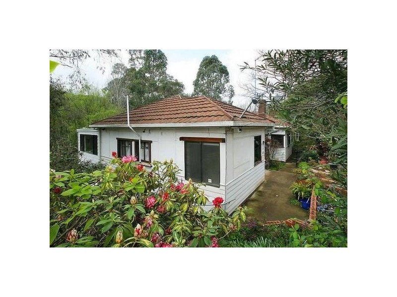3 Pioneer Avenue, Upwey VIC 3158
