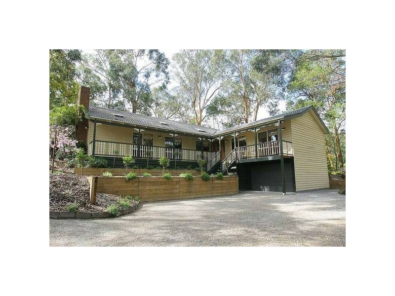 3 Green Street, Selby VIC 3159