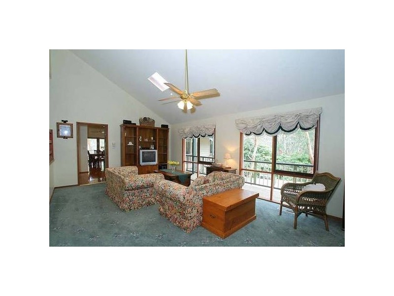 3 Green Street, Selby VIC 3159