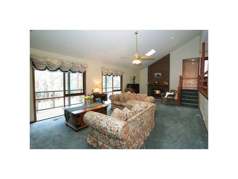 3 Green Street, Selby VIC 3159