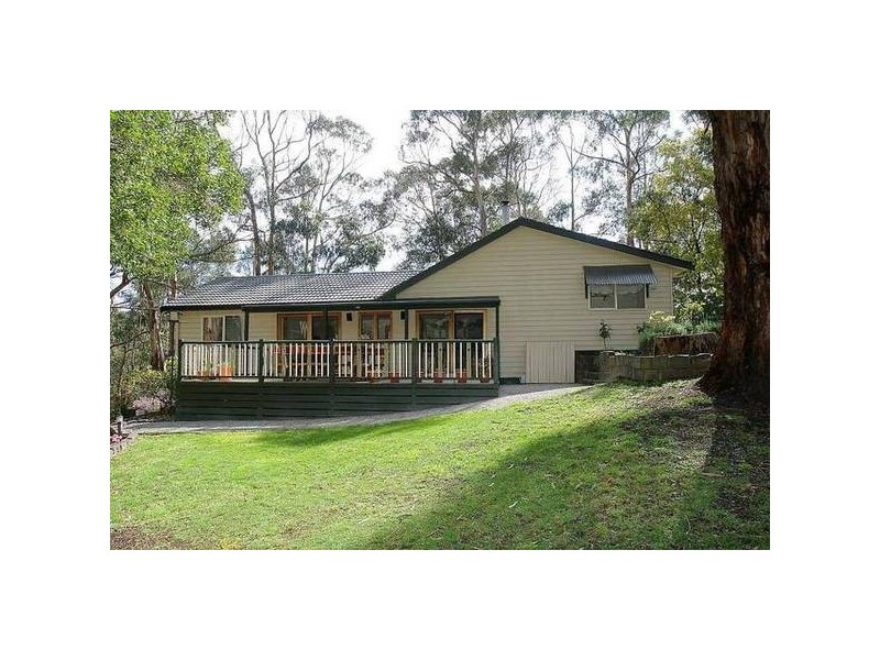 3 Green Street, Selby VIC 3159
