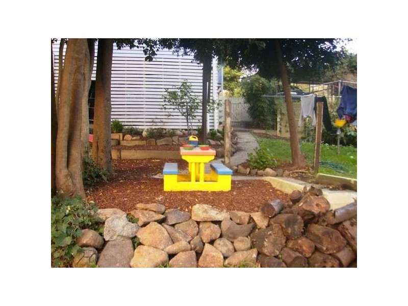 4 Belgrave Gembrook Road (access Via Service Road), Belgrave VIC 3160