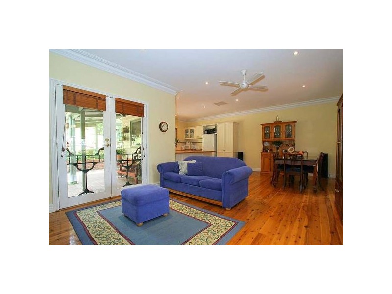 11 Warra Road, Upwey VIC 3158