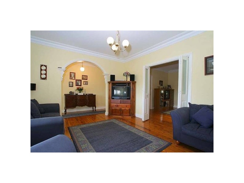 11 Warra Road, Upwey VIC 3158