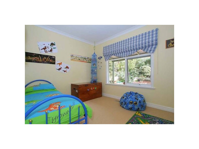 11 Warra Road, Upwey VIC 3158