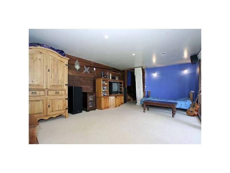 4 Bennett Avenue, Belgrave VIC 3160