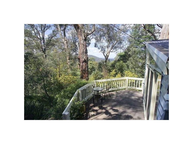 4 Bennett Avenue, Belgrave VIC 3160