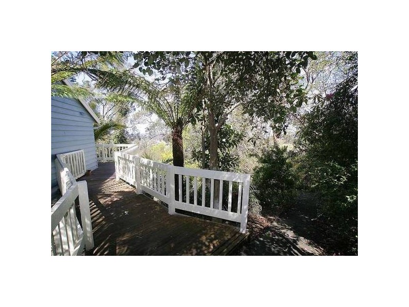 4 Bennett Avenue, Belgrave VIC 3160