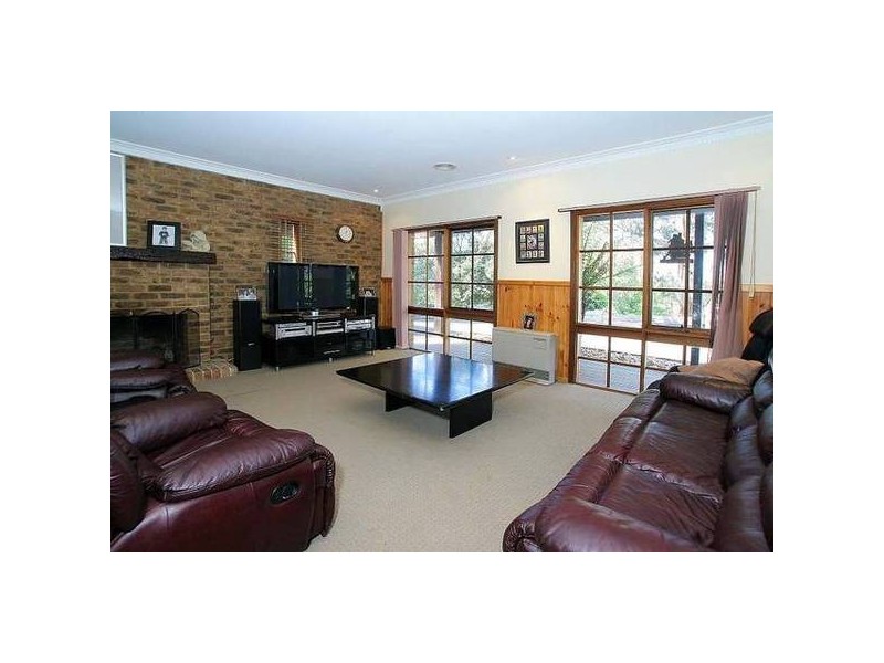 79 Temple Road, Selby VIC 3159