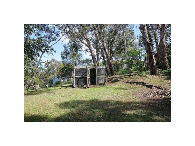 79 Temple Road, Selby VIC 3159