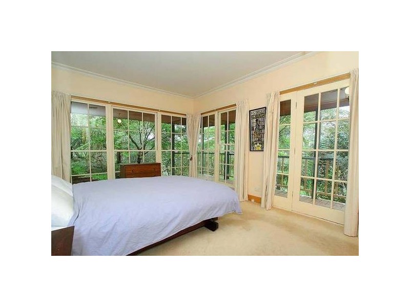 4 Eveline Road, Selby VIC 3159