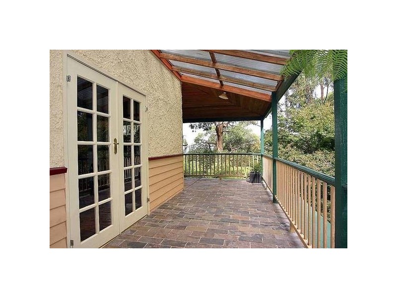 4 Eveline Road, Selby VIC 3159