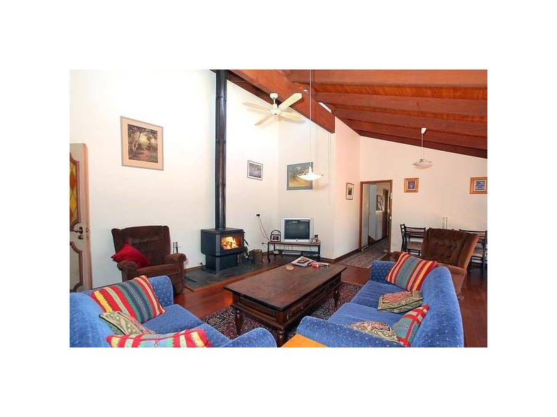 22 Belgrave Hallam Road, Belgrave VIC 3160