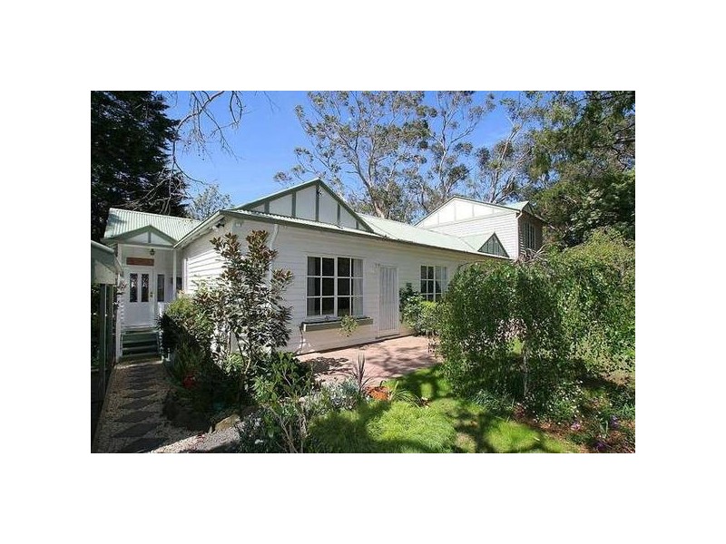 9 Zig Zag Road, Belgrave Heights VIC 3160