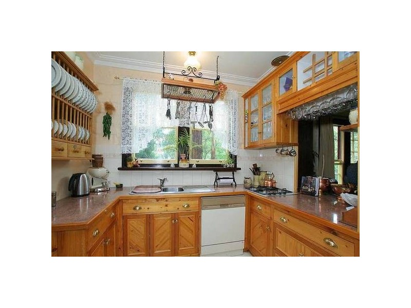 10 Kallista Emerald Road, Kallista VIC 3791