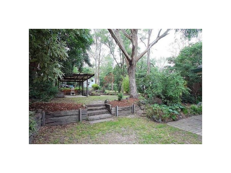 198 Mt Morton Road, Belgrave Heights VIC 3160