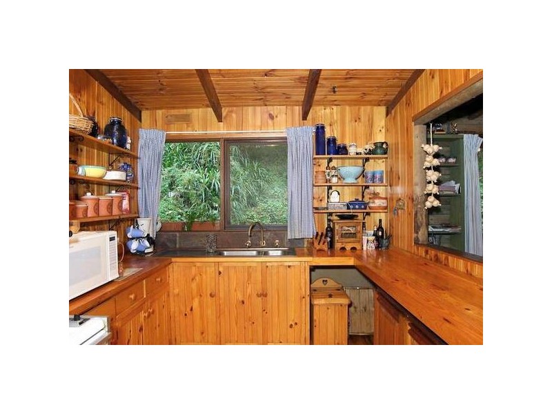 27 Old Monbulk Road, Belgrave VIC 3160