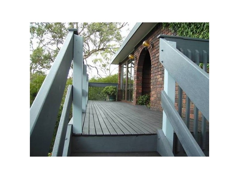 14 Forest Park Road, Upwey VIC 3158