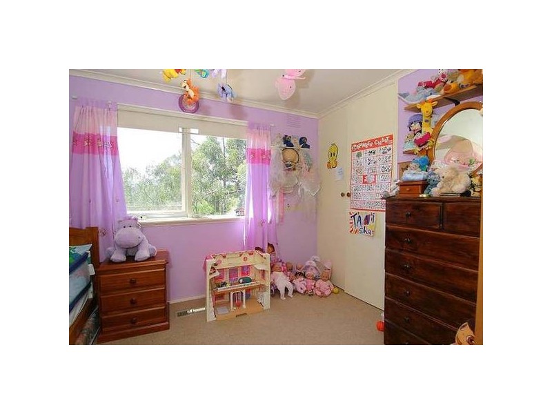 76 Moores Road, Monbulk VIC 3793