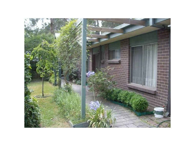 2/7 Minter Street, Belgrave VIC 3160
