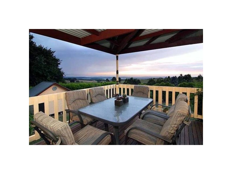 32 Ridge Road, Kallista VIC 3791