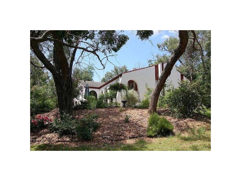 1 Mervyn Road, Belgrave South VIC 3160